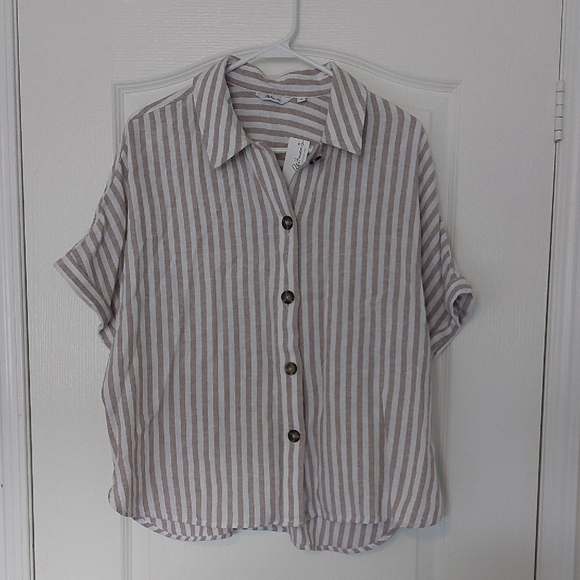 Striped Button-Up Shirt - Picture 1 of 3